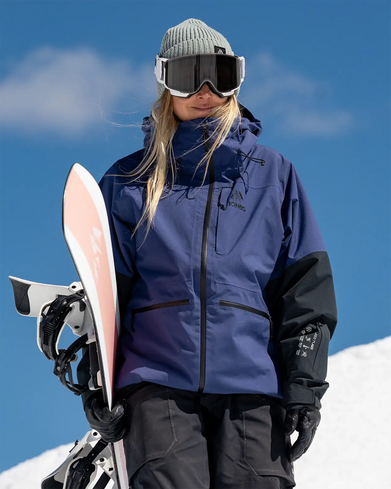 Women’s MTN Surf Insulated Jacket Women’s MTN Surf Insulated Jacket Outerwear Jones Snowboards High Performance